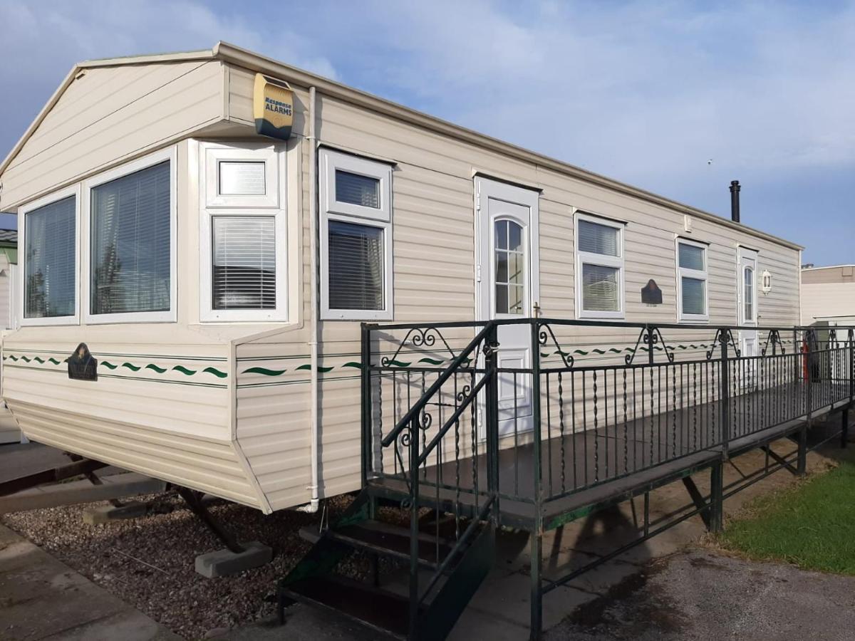 6 Berth The Wolds Salisbury Hotel Addlethorpe Exterior photo